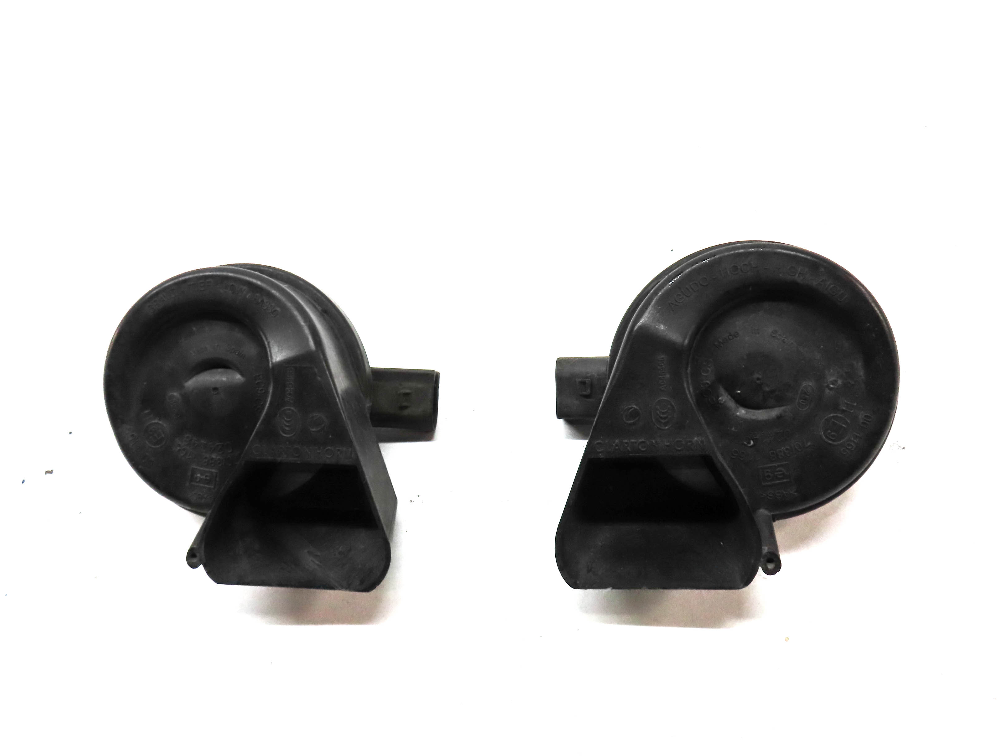 2007-2015 AUDI Q7 R8 (4L 4S) HIGH & LOW TONE NOTE SIGNAL SAFETY HORN SET-2 — exact item pictured